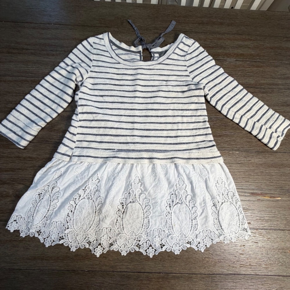 Anthropologie Sunday in Brooklyn Tunic Crochet Lace Hem Back Tie 100% Cotton